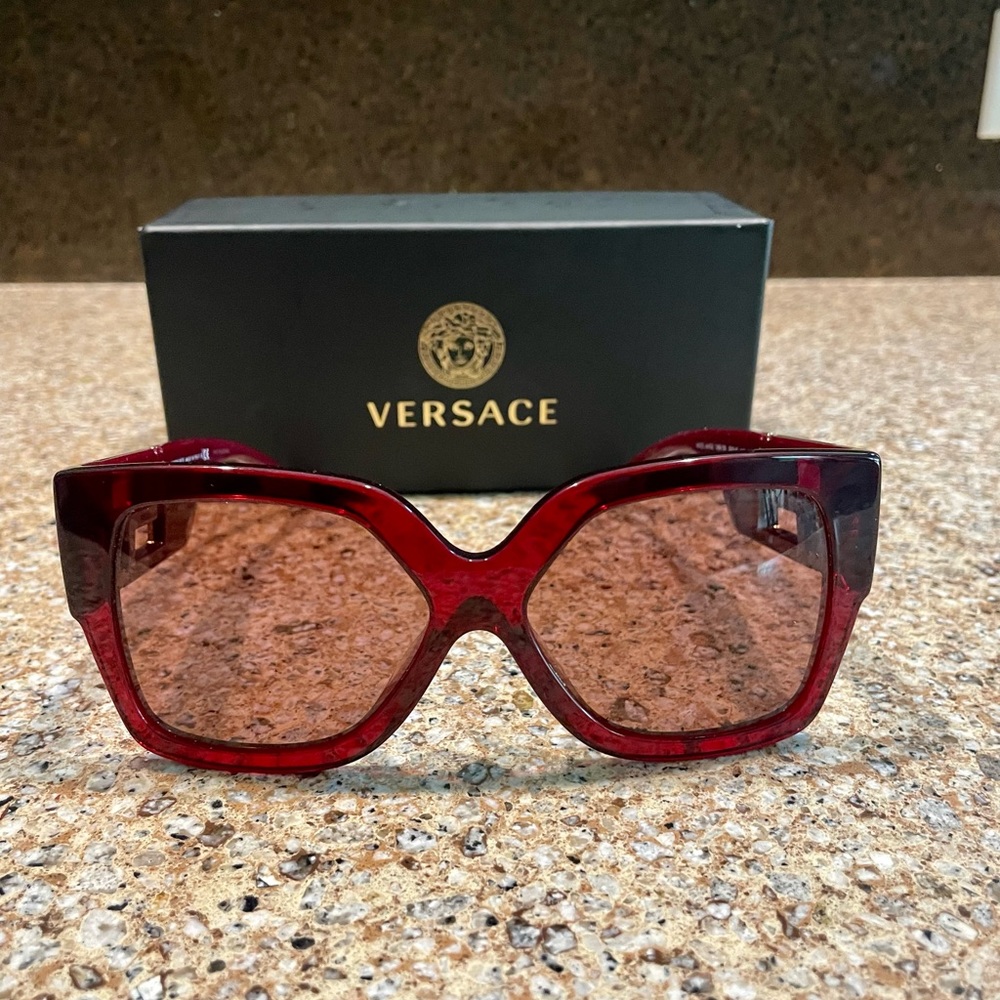 VERSACE Sunglasses 😎